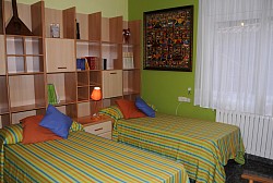 Schlafzimmer 2